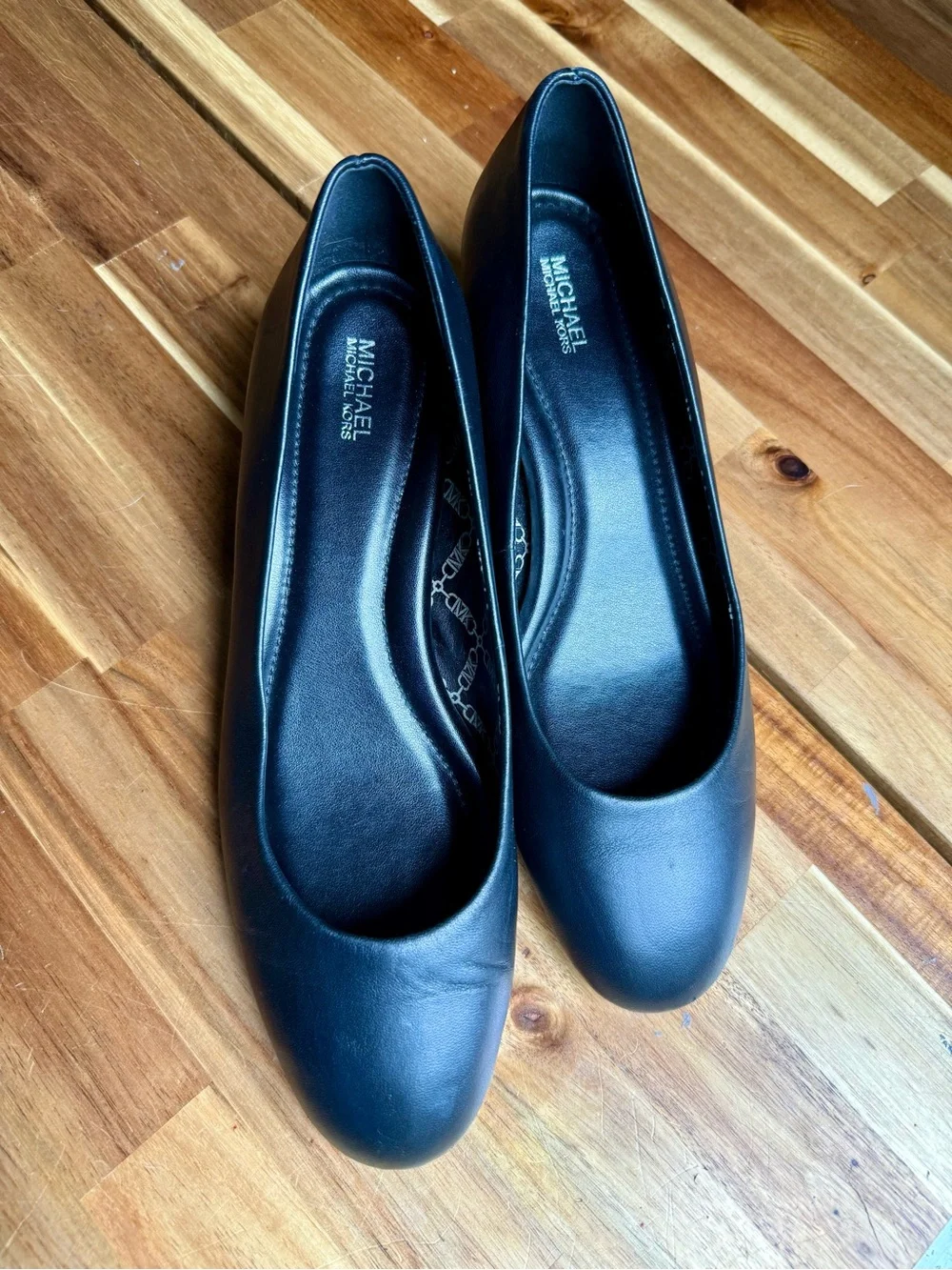 MICHAEL Michael Kors June Mid Heel